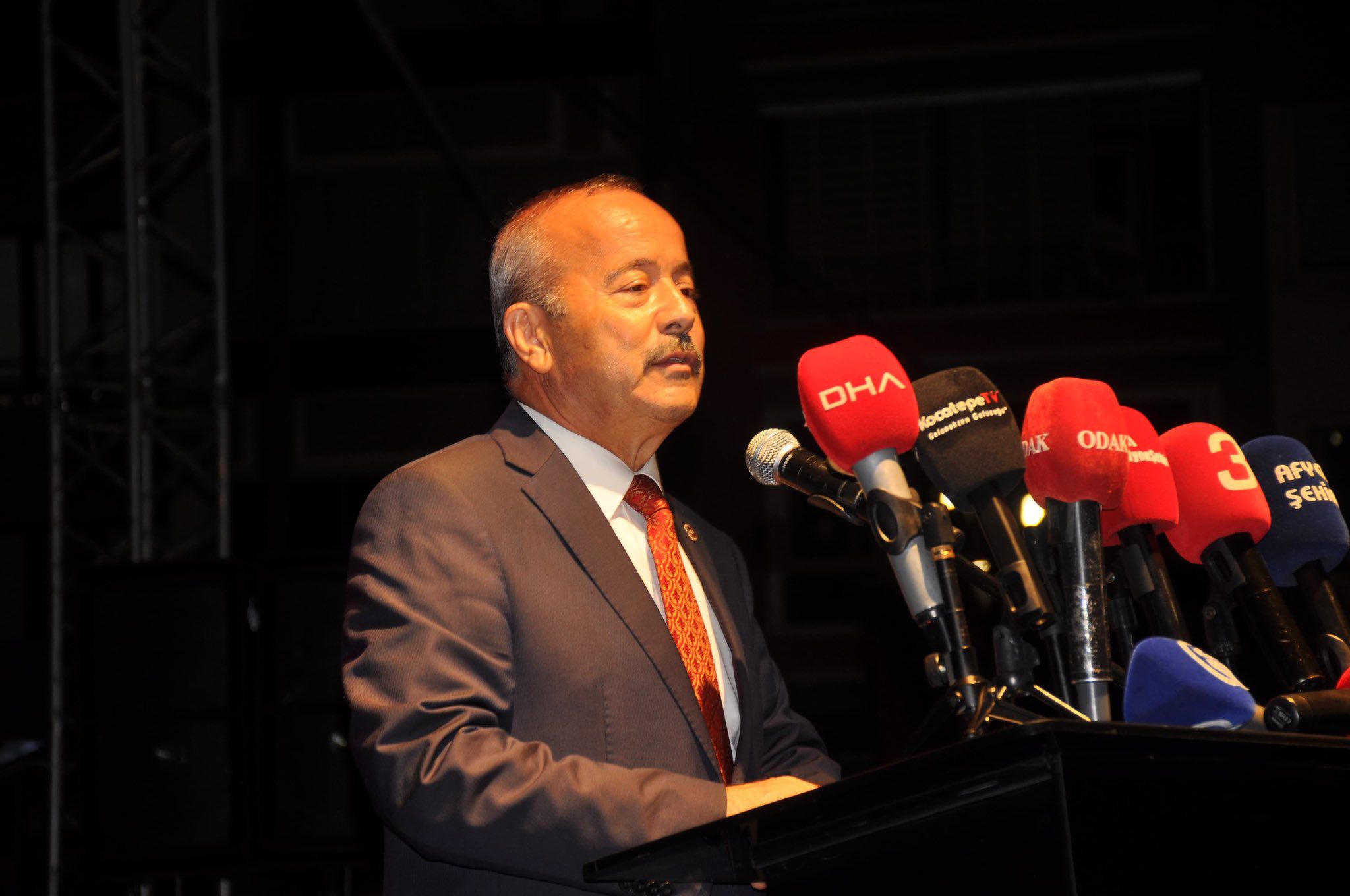 Afyon Milletvekili Taytak: Sadakat, ihanete galip gelmiştir!